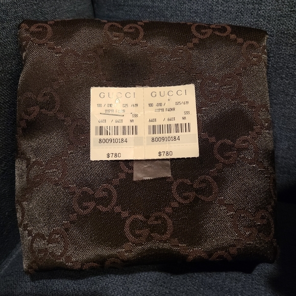 Authentic Gucci Handbag - Picture 8 of 8